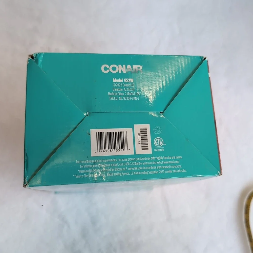 Conair Complete Steam Handheld Fabric Steamer 1100 Watts Model GS2W New‎ In Box